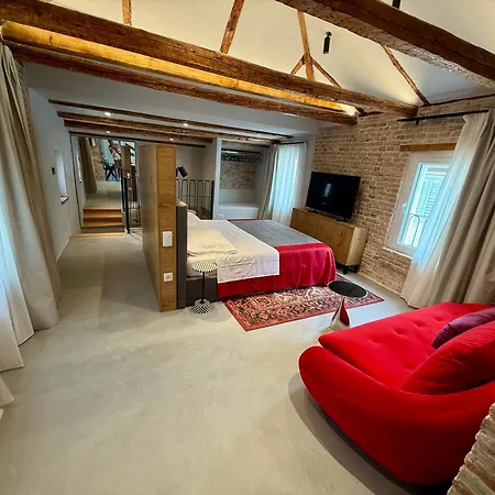 Heritage Loft On Narodni Trg *