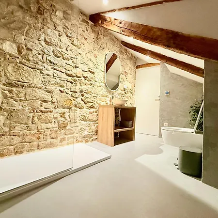 Piazza Dei Signori 아파트 *